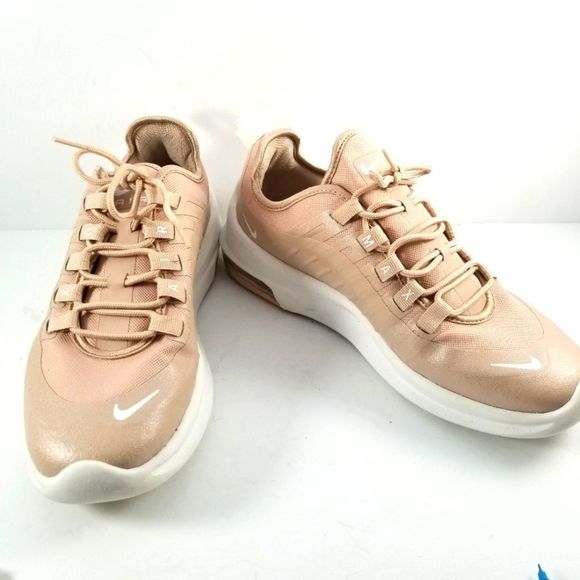 Nike Air Max Axis Size 9M.  S689 - Picture 1 of 8